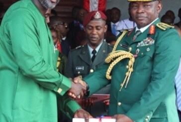 GENERAL OLONISAKIN CONFERRED WITH DISTINGUISHED SERVICE ORDER BY LIBERIAN GOVERNMENT